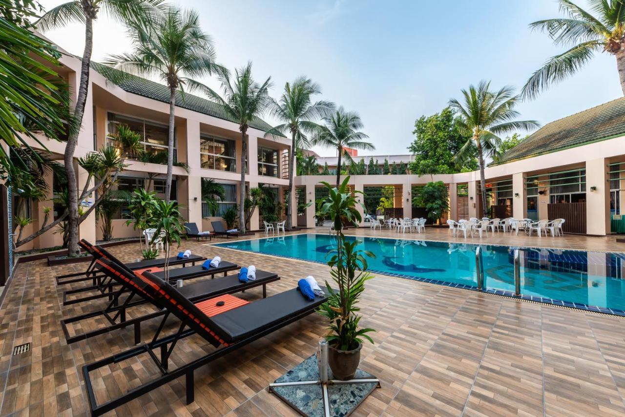 Gulf Siam Hotel & Resort Pattaya Bagian luar foto